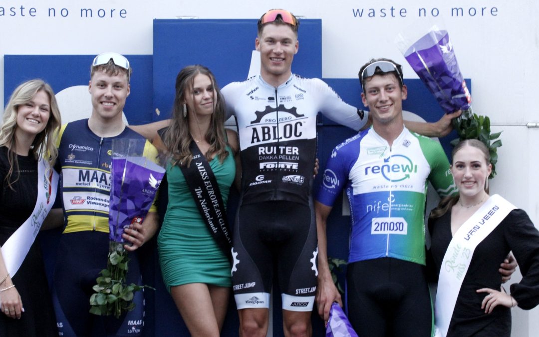 Man-in-vorm Luke Verburg wint Ronde van Maasdijk